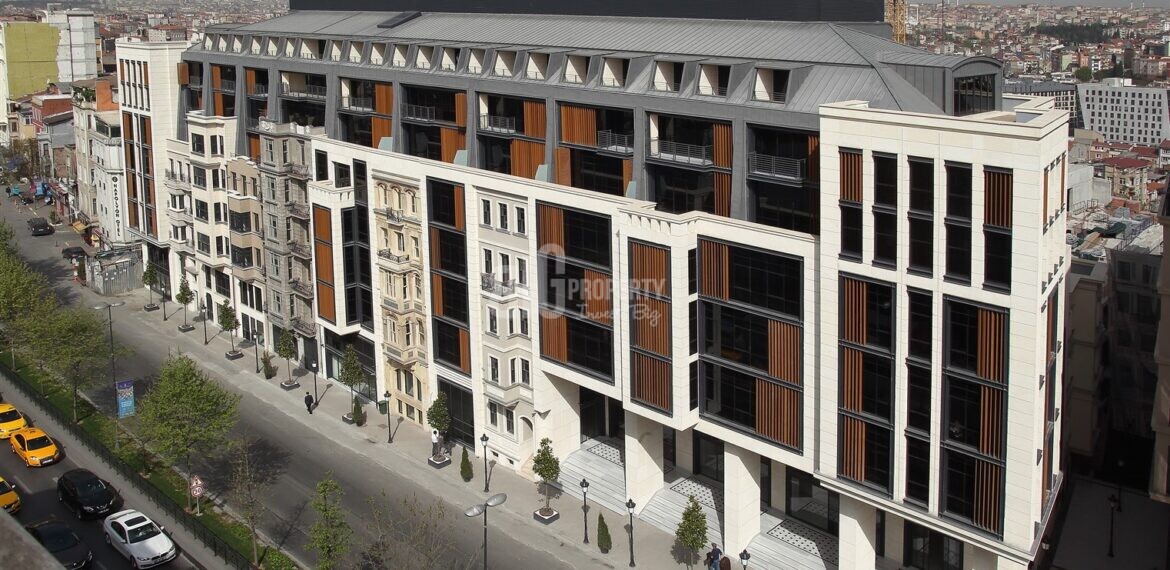 Historical architectural Office and Apartments real estate in heart of İstanbul Taksim