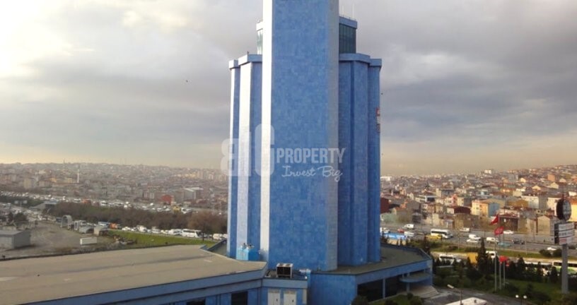Commercial prestige plaza in front of highway for sale in bagcilar istanbul