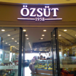 investment opportunities in famous Ozdelk shopping mall stores
