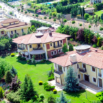 Villas for sale in istanbul near to the sea