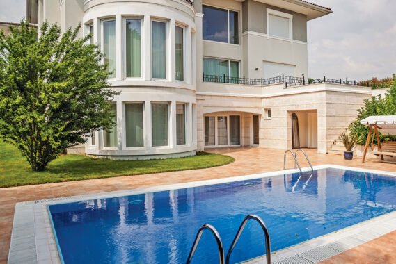Villas with sea view for sale